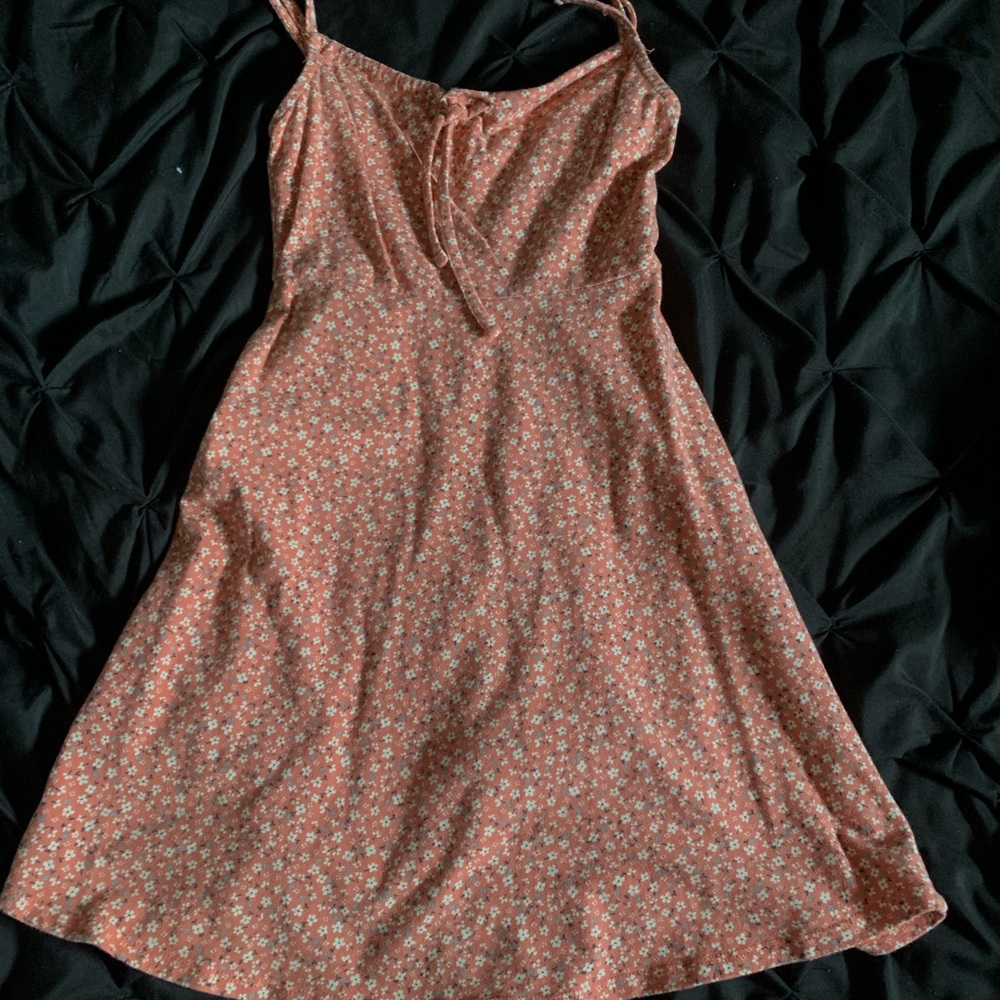 cute short dress!